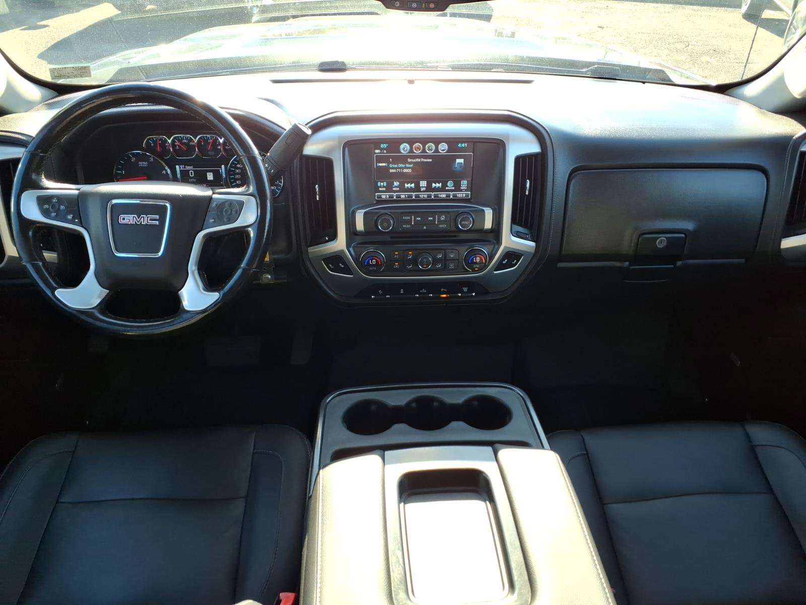 Used 2019 GMC Sierra 2500 SLT w/ Duramax Plus Package AWD/4WD image 12