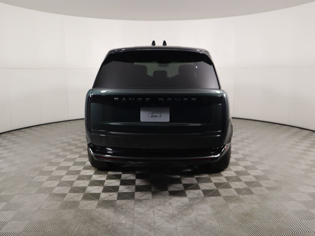 New 2025 Land Rover Range Rover Long Wheelbase SE image 6