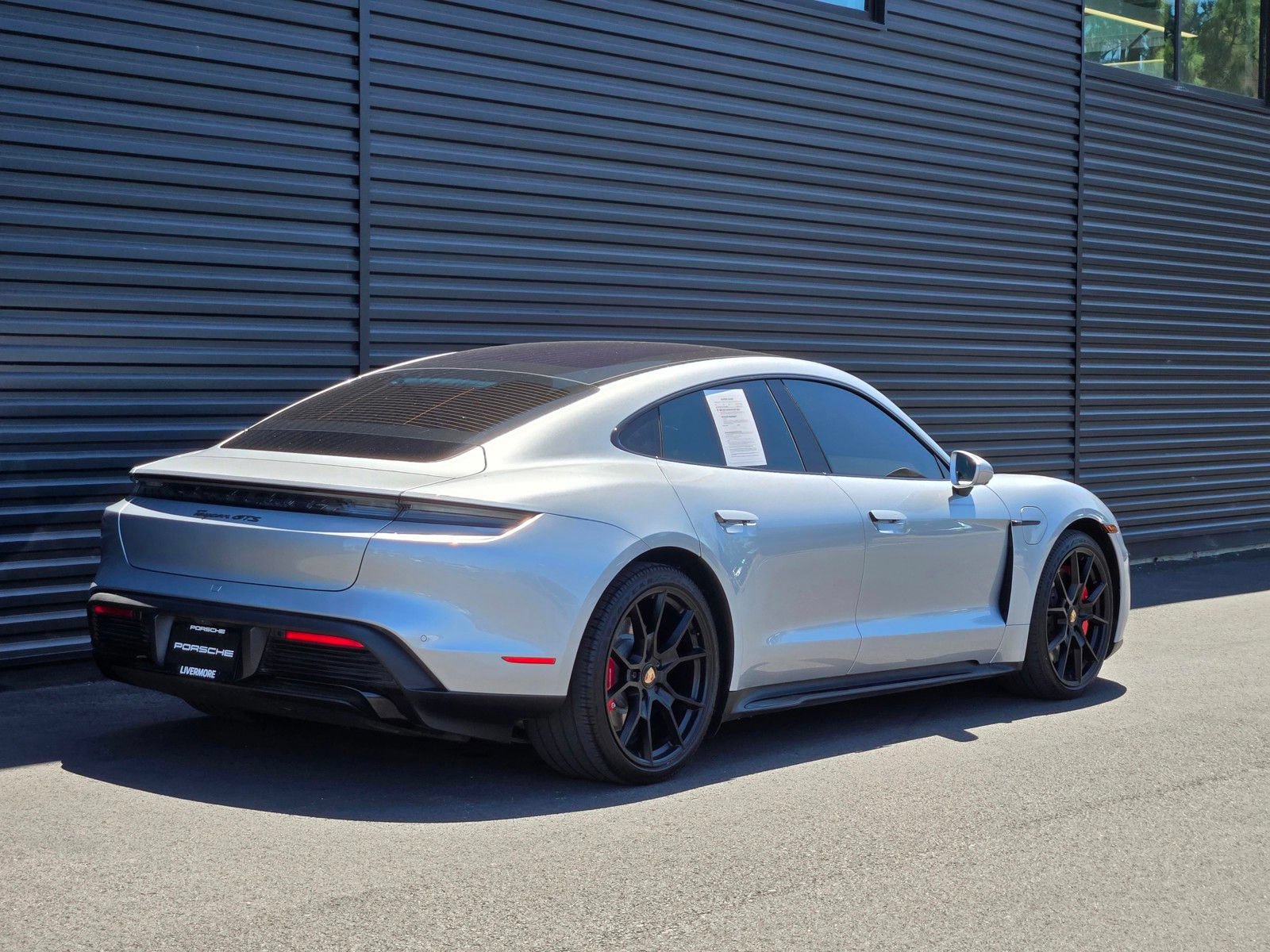Certified 2022 Porsche Taycan GTS w/ Premium Package (P6U) AWD/4WD image 7