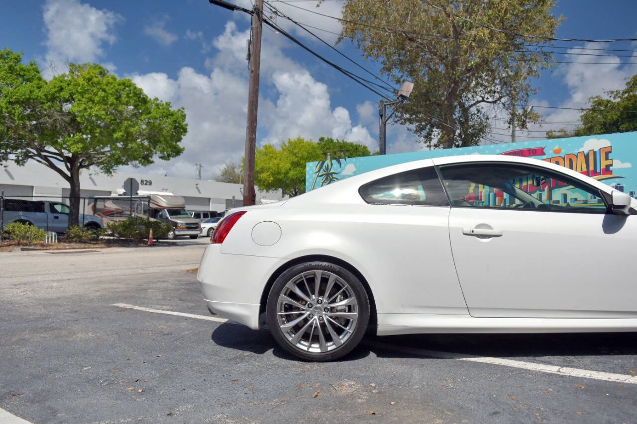Used 2014 INFINITI Q60 Journey w/ Premium Package image 22