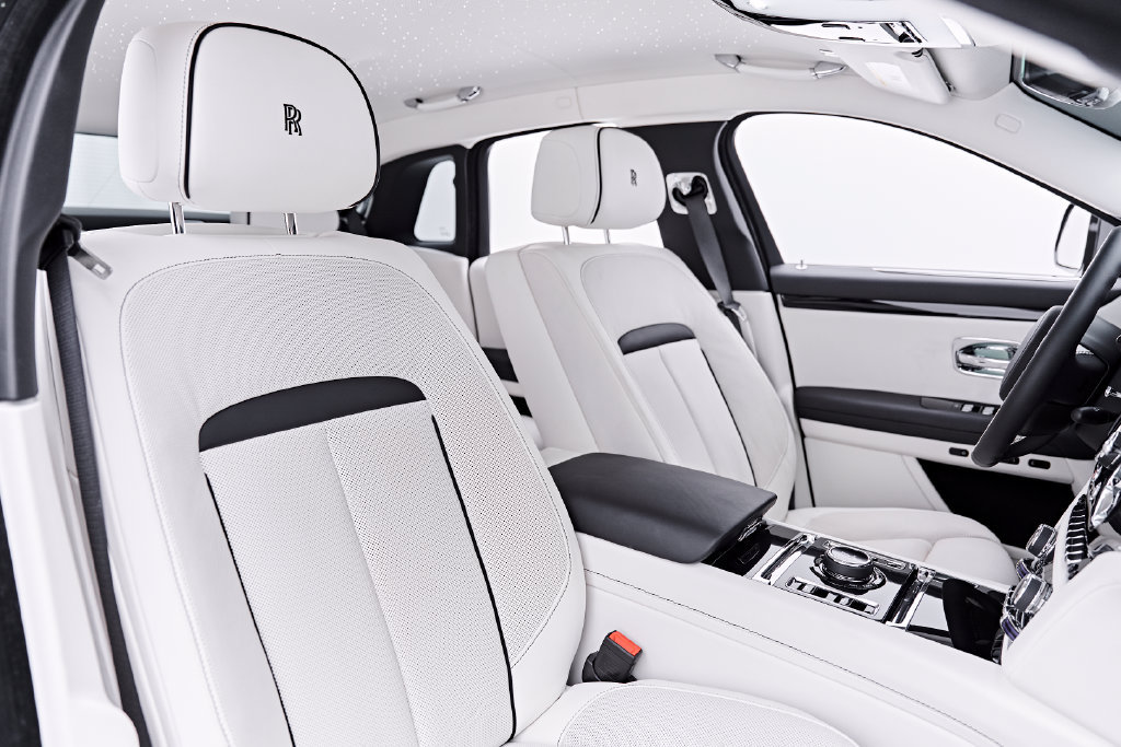 Used 2026 Rolls-Royce Ghost AWD/4WD image 71