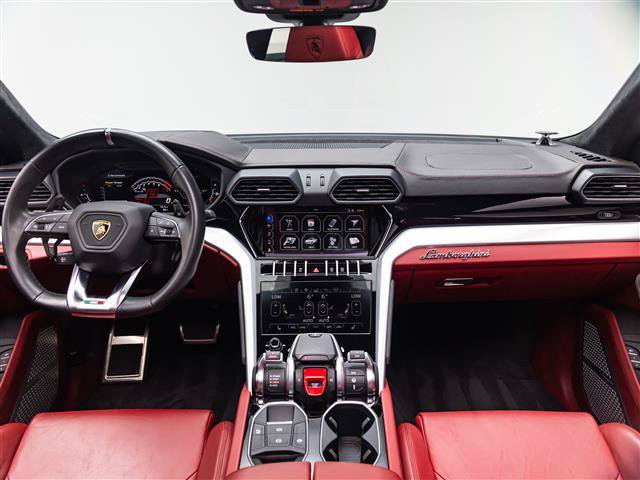 Used 2020 Lamborghini Urus AWD/4WD image 19