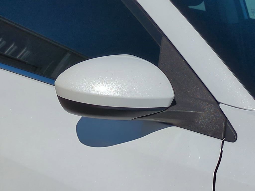 Certified 2022 Nissan Sentra SV w/ Trunk Package image 12