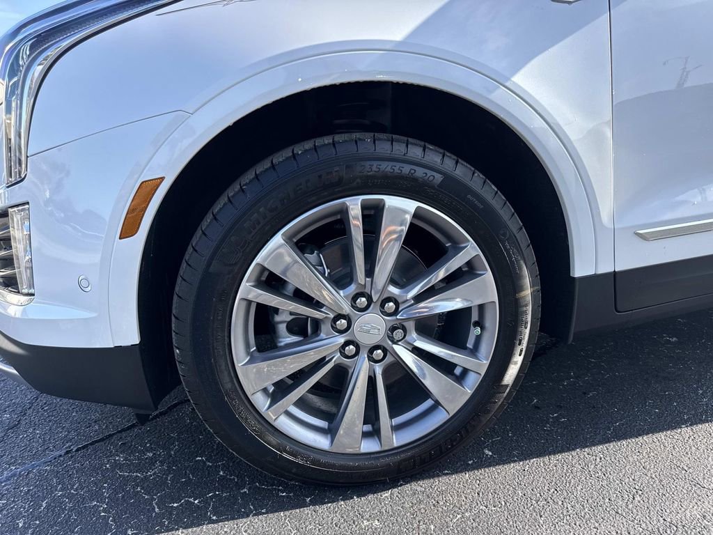 New 2026 Cadillac XT5 Premium Luxury w/ Driver Assist Package image 10
