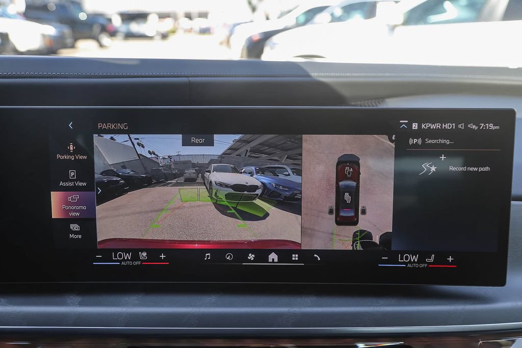 Used 2026 BMW 760i xDrive AWD/4WD image 19