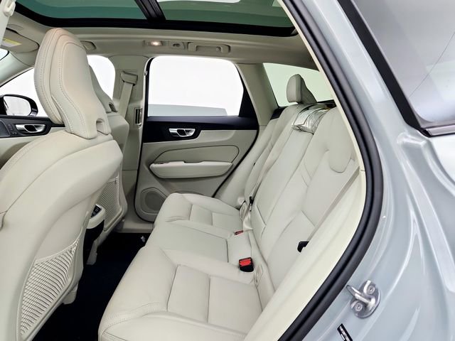 New 2026 Volvo XC60 B5 Ultra w/ Protection Package Premier image 28