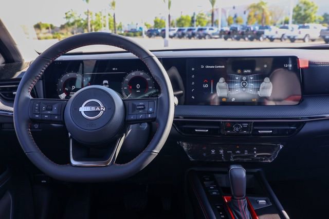 New 2025 Nissan Kicks SR image 22