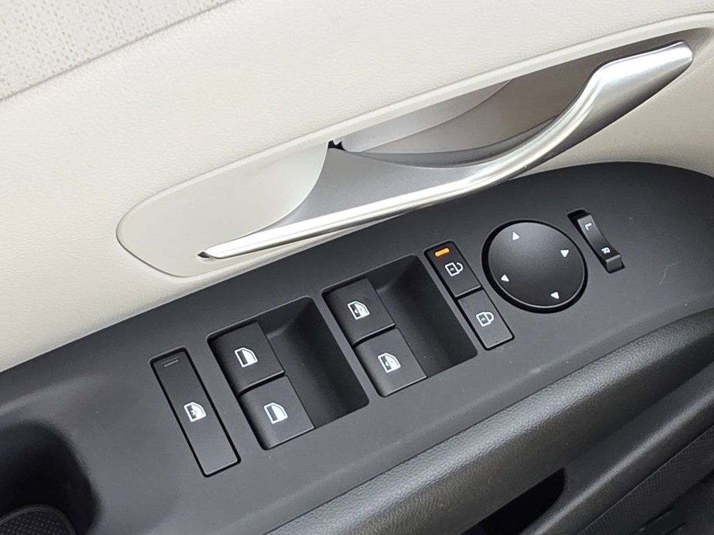 New 2026 Hyundai Tucson SEL image 24