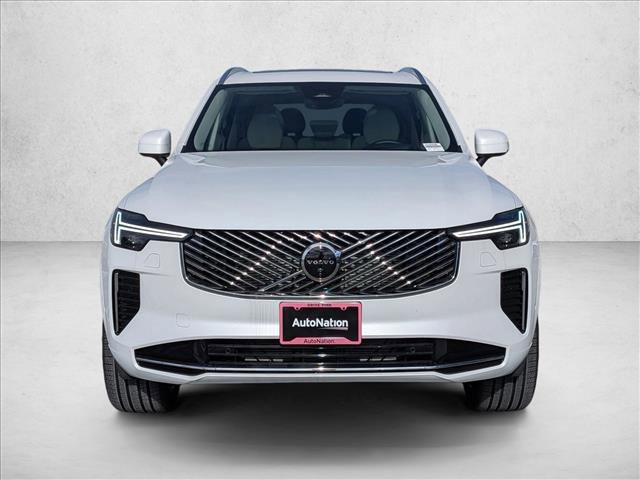 New 2026 Volvo XC90 B5 Plus w/ Protection Package image 6