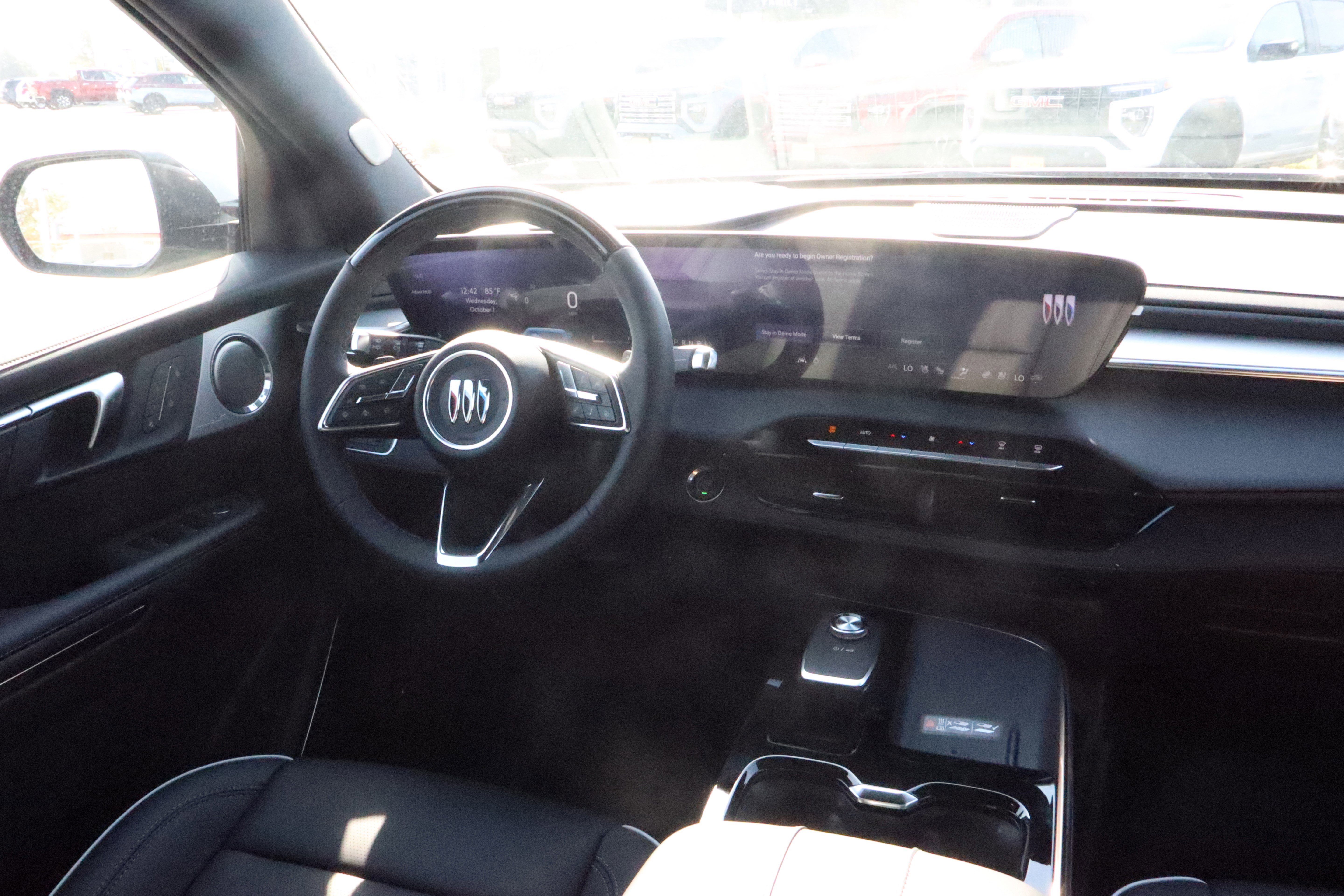 New 2026 Buick Enclave Avenir w/ Super Cruise Package image 10