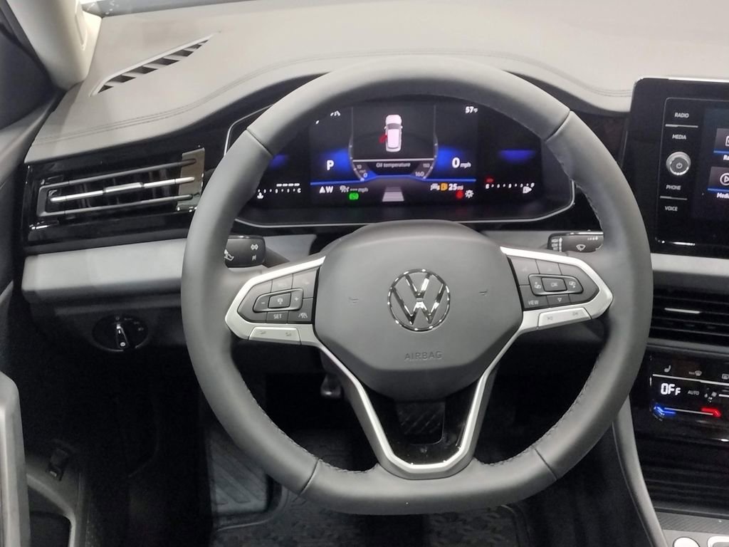New 2026 Volkswagen Jetta SE image 31