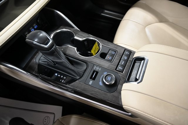 Used 2022 Toyota Highlander Platinum image 20