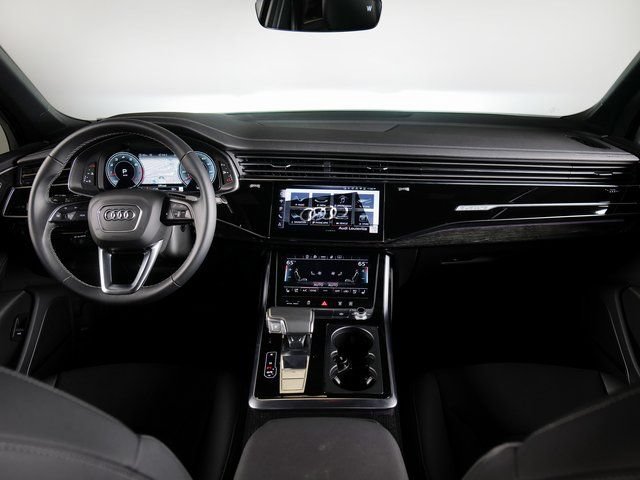 Certified 2026 Audi Q7 3.0T Premium Plus w/ Premium Plus Package AWD/4WD image 9