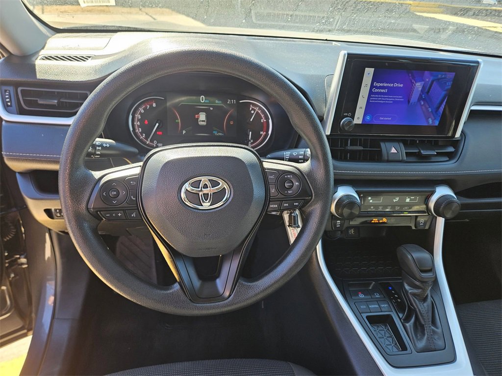 Used 2025 Toyota RAV4 LE image 18