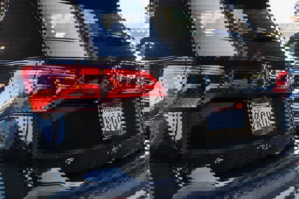 Used 2022 Volkswagen Taos SE image 10