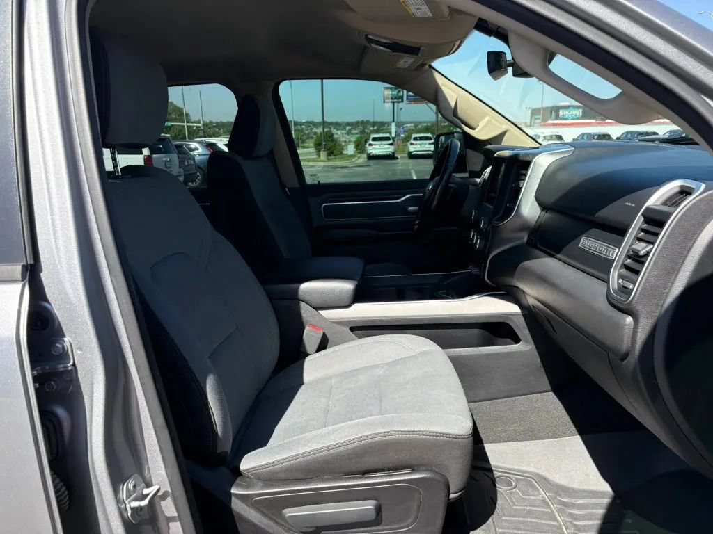 Used 2019 RAM 1500 Big Horn AWD/4WD image 15