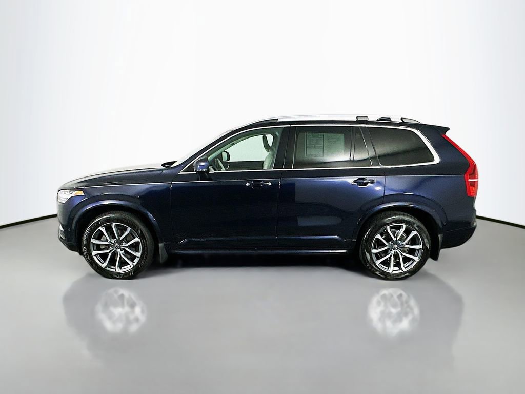 Used 2019 Volvo XC90 T6 Momentum w/ Advanced Package image 4