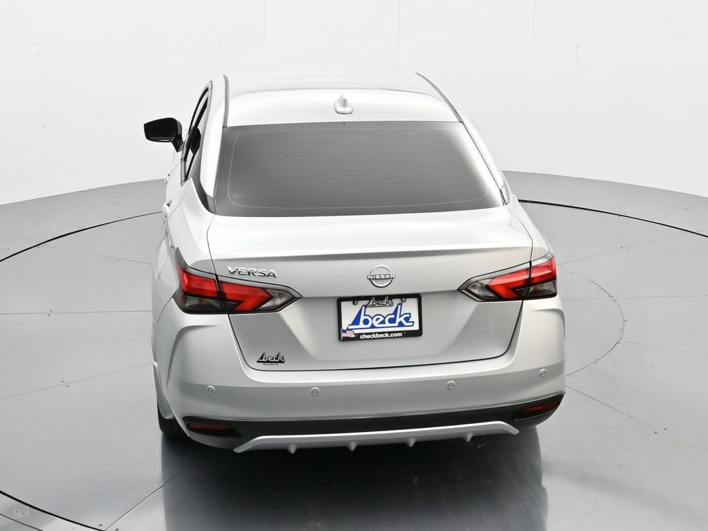 New 2025 Nissan Versa SV w/ Trunk Package FWD image 31