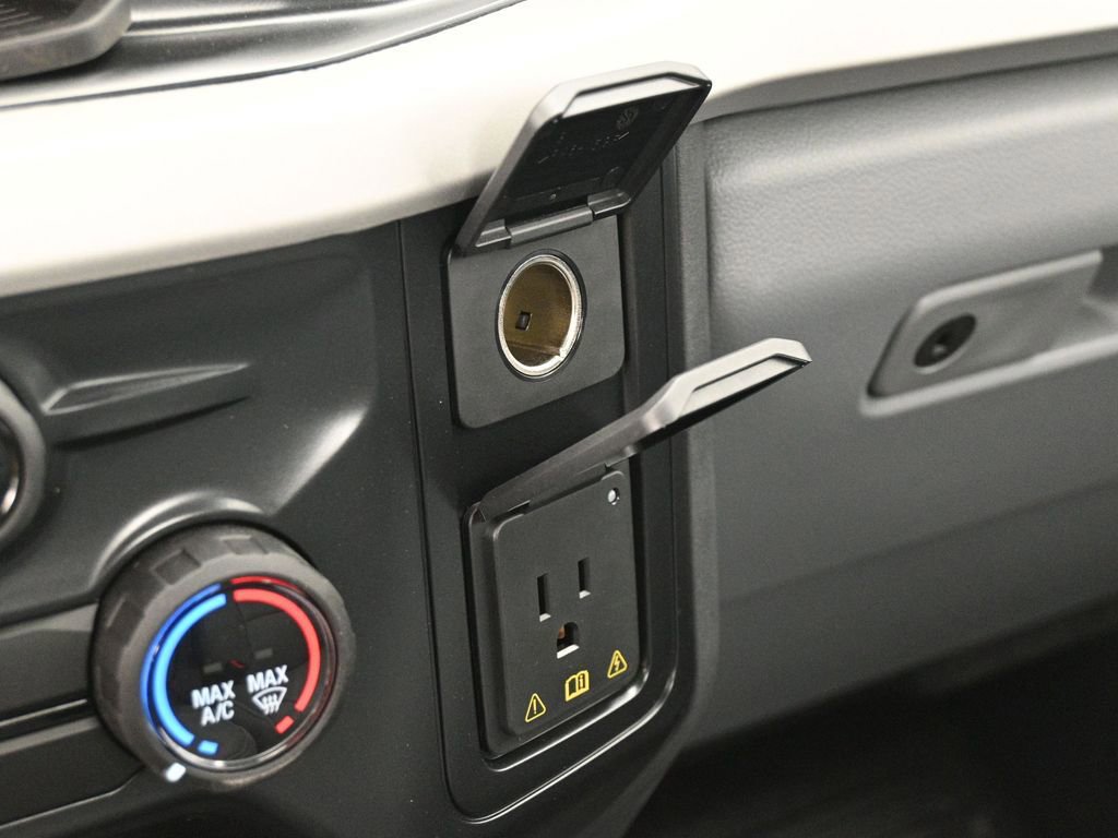 New 2025 Ford F450 XL w/ XL Chrome Package image 17