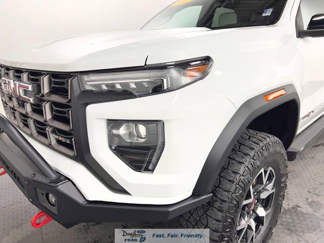 Used 2023 GMC Canyon AT4X image 10