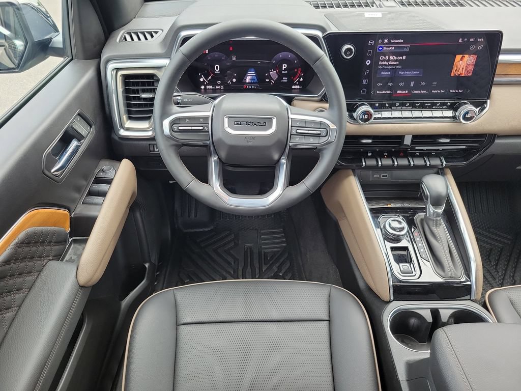 Used 2026 GMC Canyon Denali AWD/4WD image 17