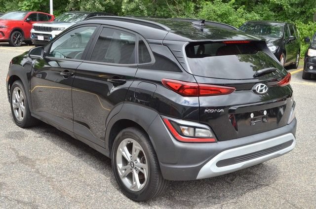 Used 2023 Hyundai Kona SEL w/ Cargo Package AWD/4WD image 6