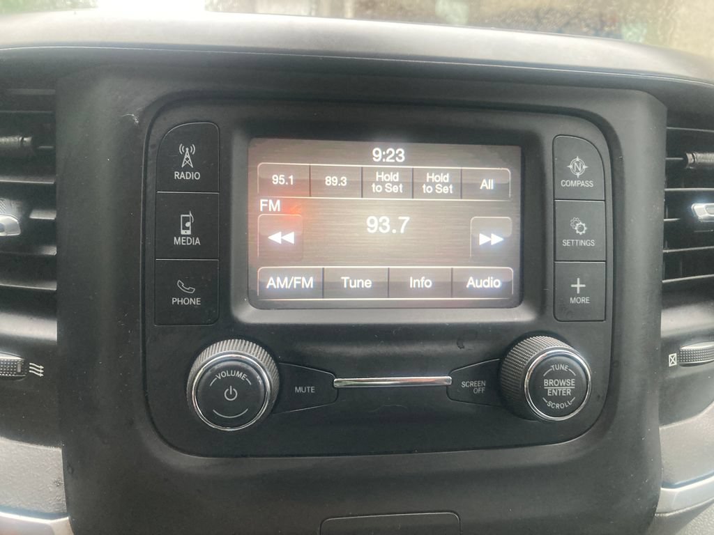 Used 2022 RAM 1500 Big Horn AWD/4WD image 24