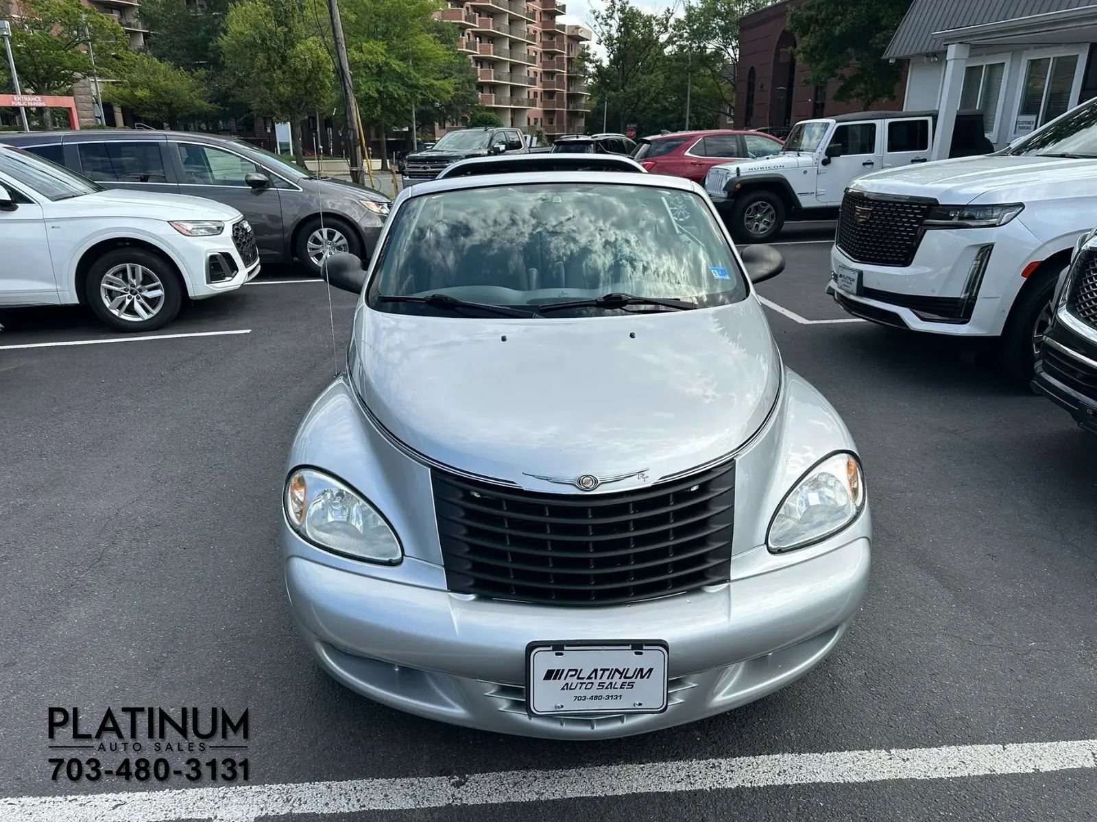 Used 2005 Chrysler PT Cruiser Touring FWD image 4