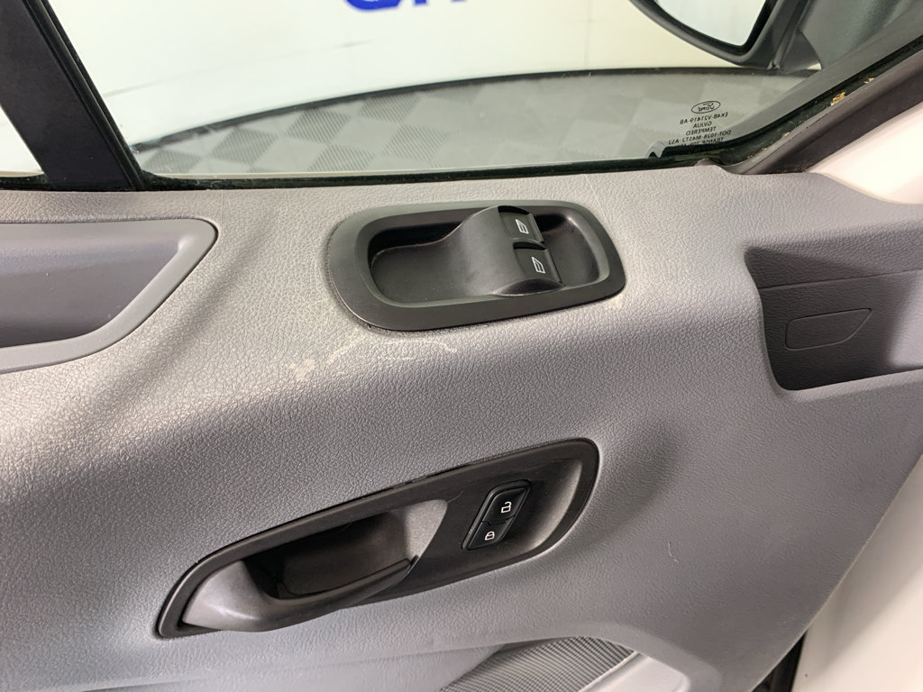 Used 2018 Ford Transit 350 148 Low Roof RWD image 13