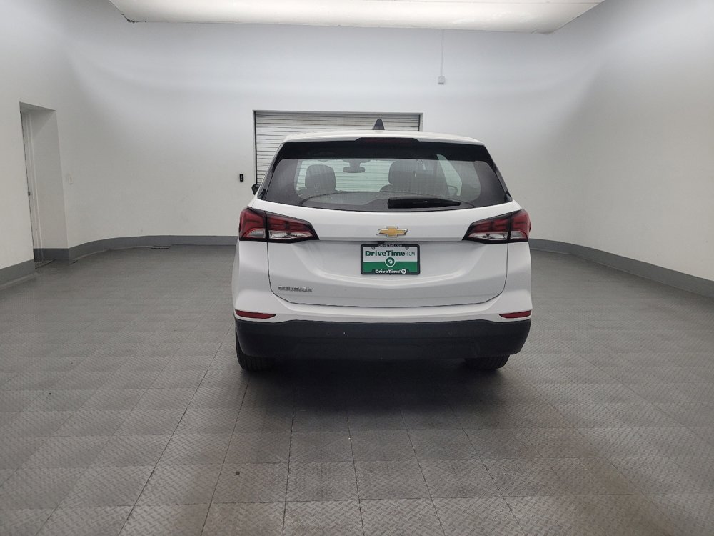 Used 2022 Chevrolet Equinox LS w/ LPO, Floor Liner Package FWD image 6
