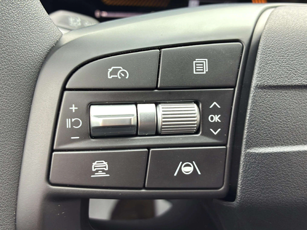 Used 2025 Kia K4 FWD image 12