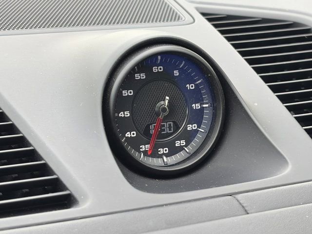 Used 2019 Porsche Cayenne Turbo image 24