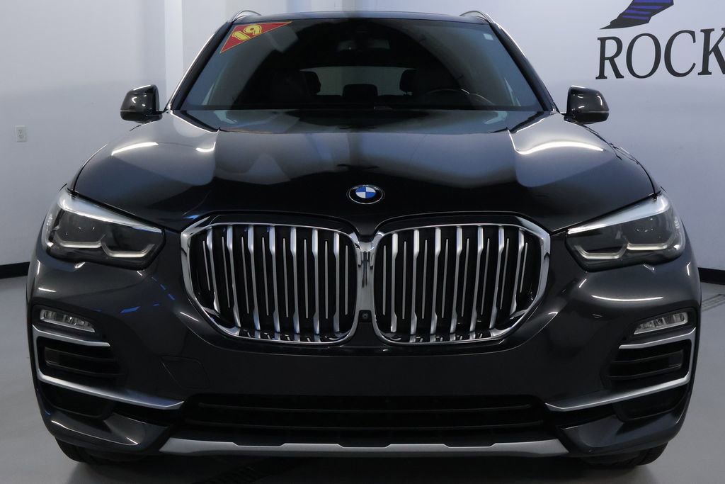 Used 2019 BMW X5 xDrive40i w/ Premium Package 2 image 2