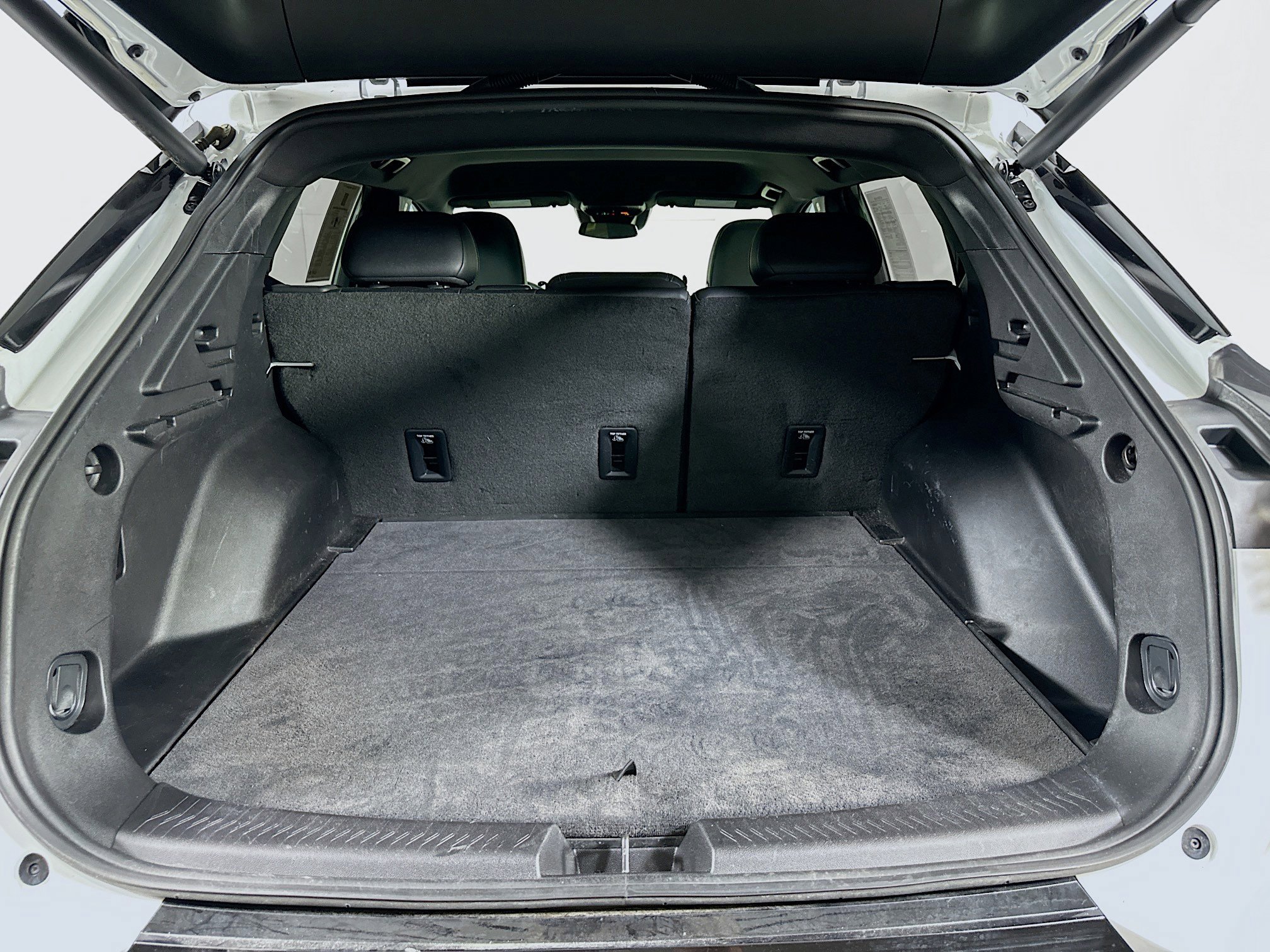 Used 2024 Chevrolet Equinox EV LT FWD image 27