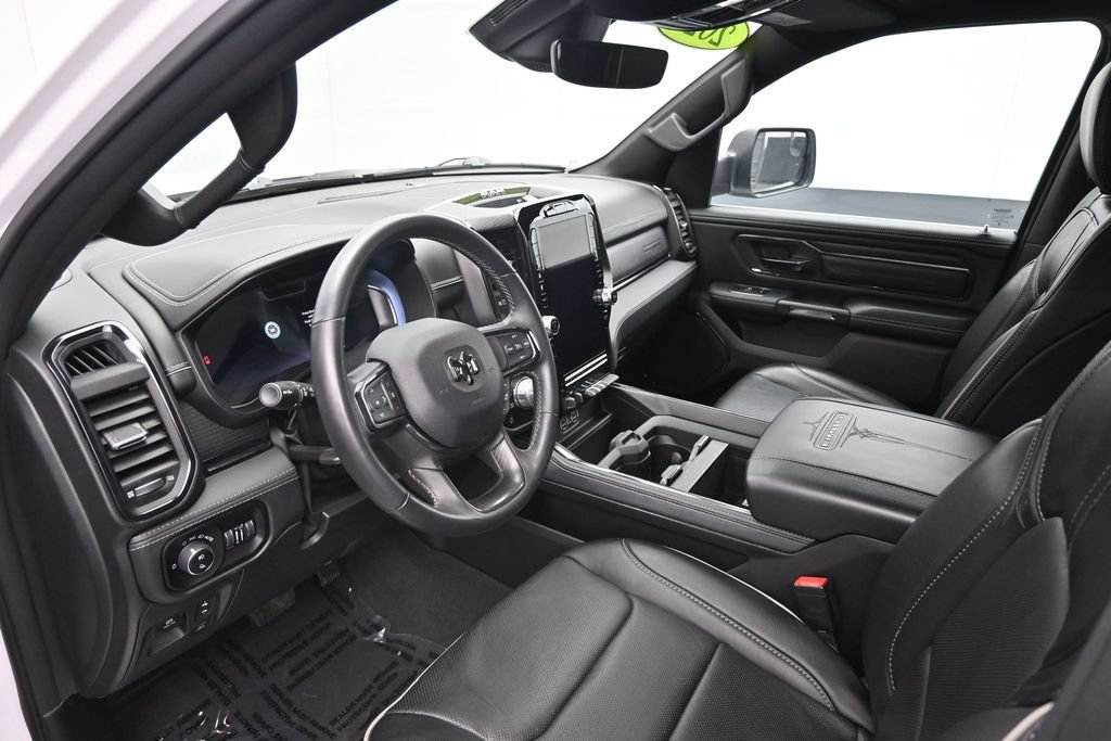Used 2024 RAM 1500 Limited AWD/4WD image 19
