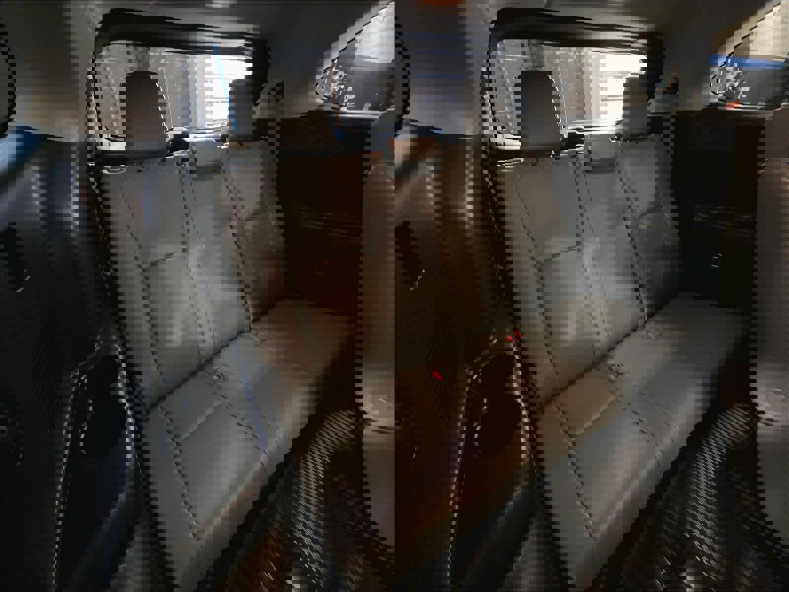 Used 2023 Toyota Highlander XLE image 17