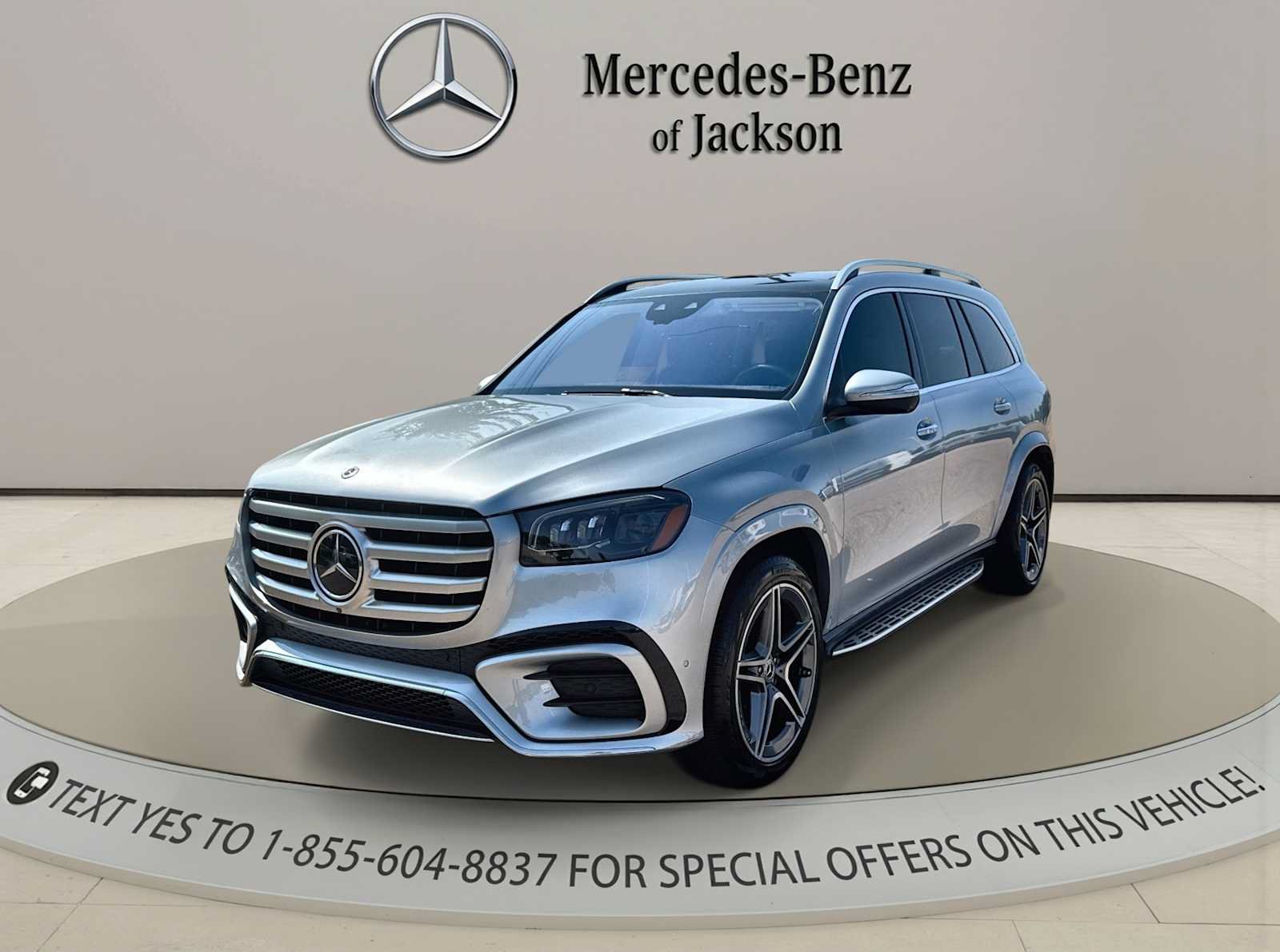Used 2024 Mercedes-Benz GLS 450 4MATIC image 4