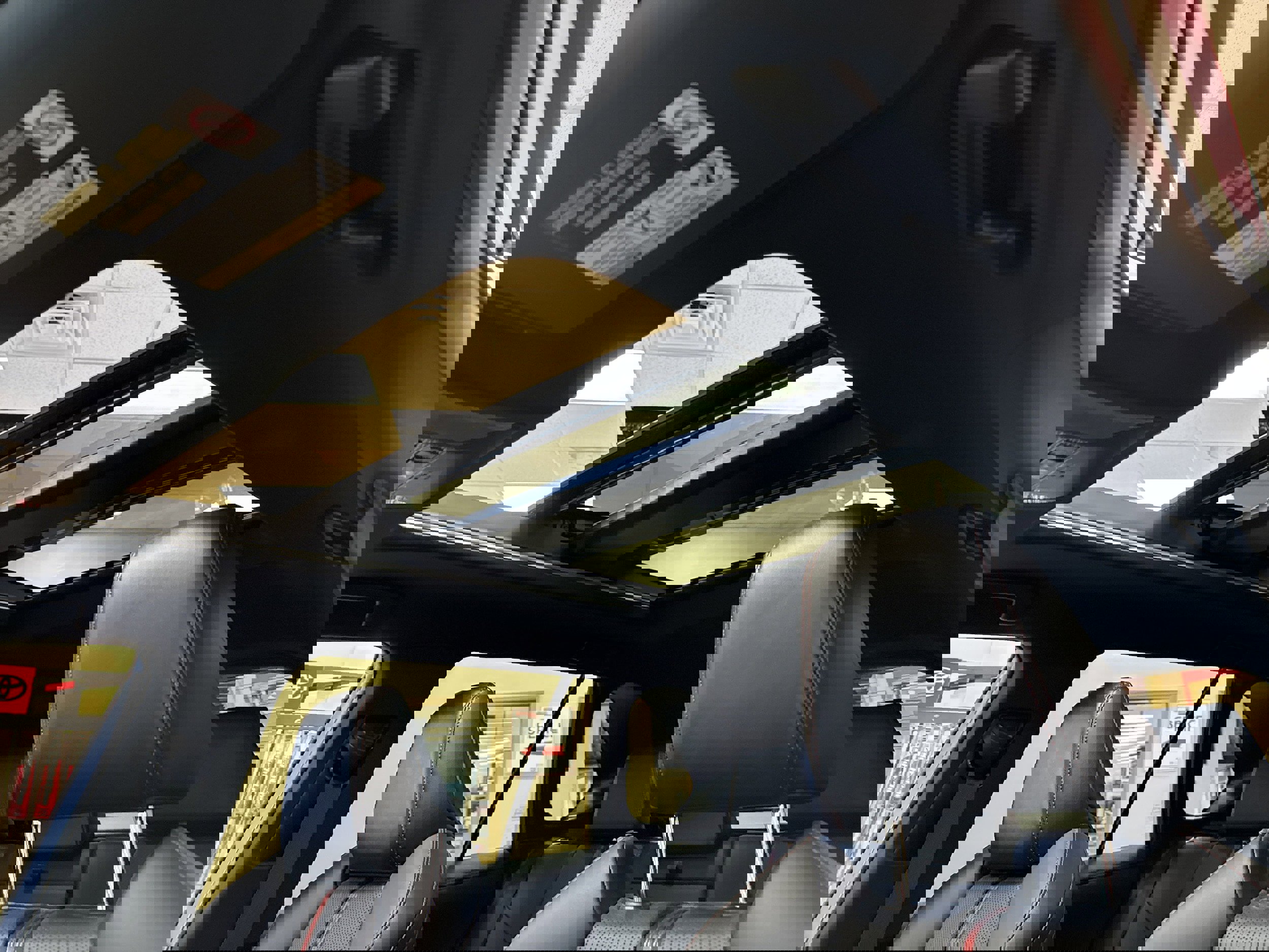 Used 2021 Toyota RAV4 XSE image 8