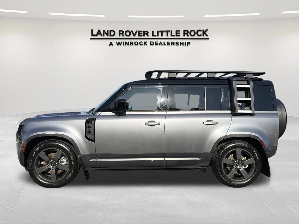 Used 2023 Land Rover Defender 110 S AWD/4WD image 6