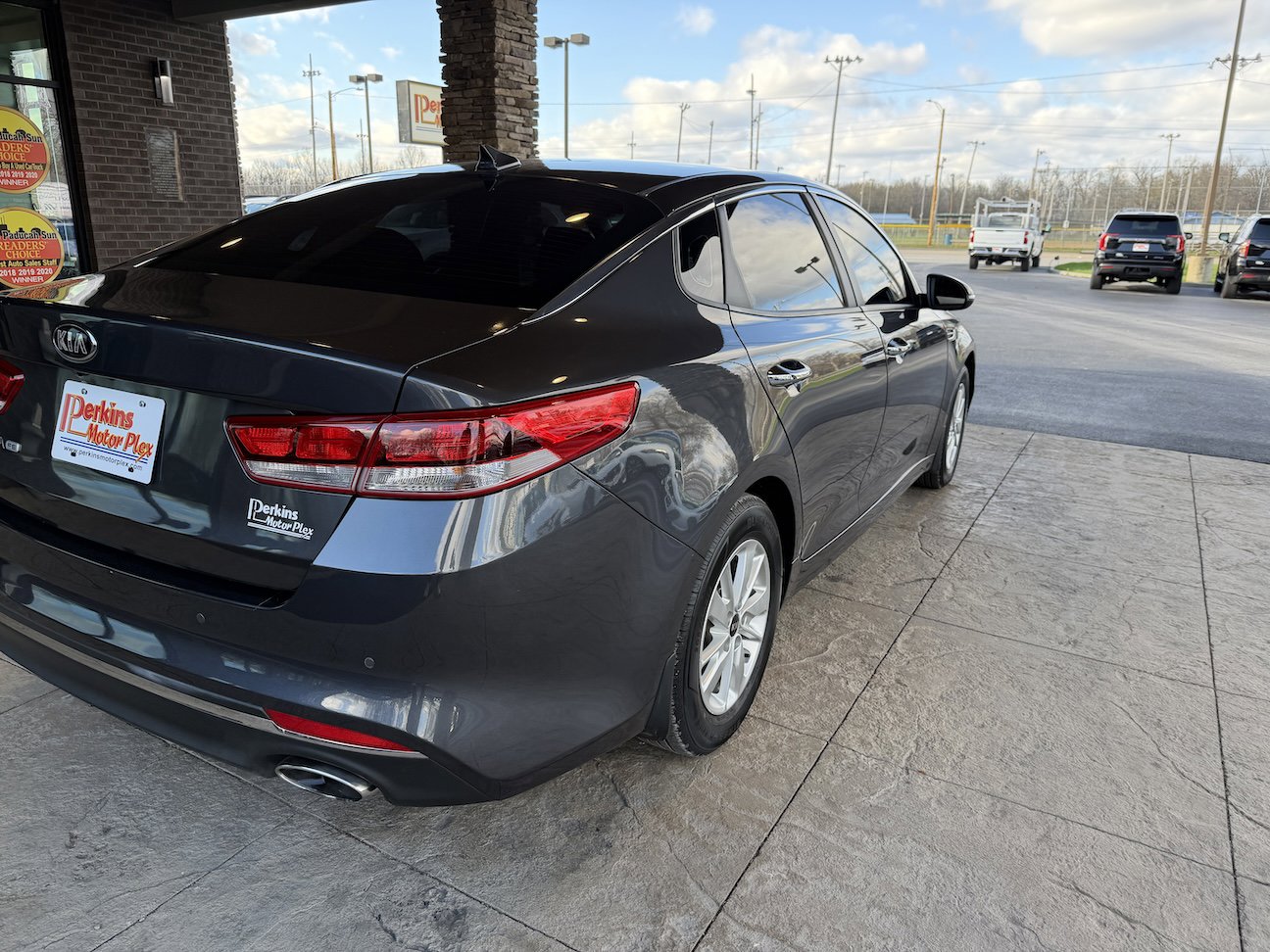 Used 2018 Kia Optima LX image 6