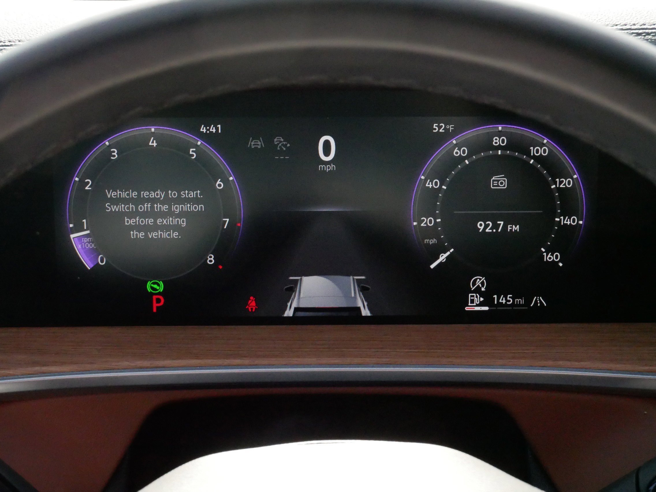 Certified 2025 Volkswagen Tiguan SEL R-Line image 21