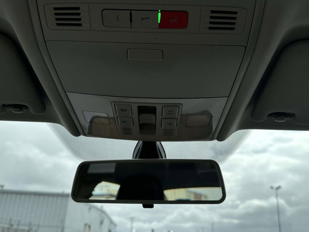 Certified 2021 Volkswagen Jetta SE w/ SE Cold Weather Package image 31