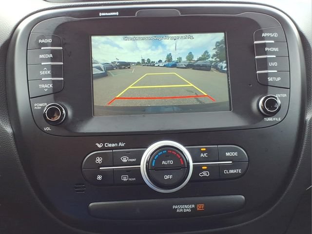 Used 2019 Kia Soul + FWD image 19