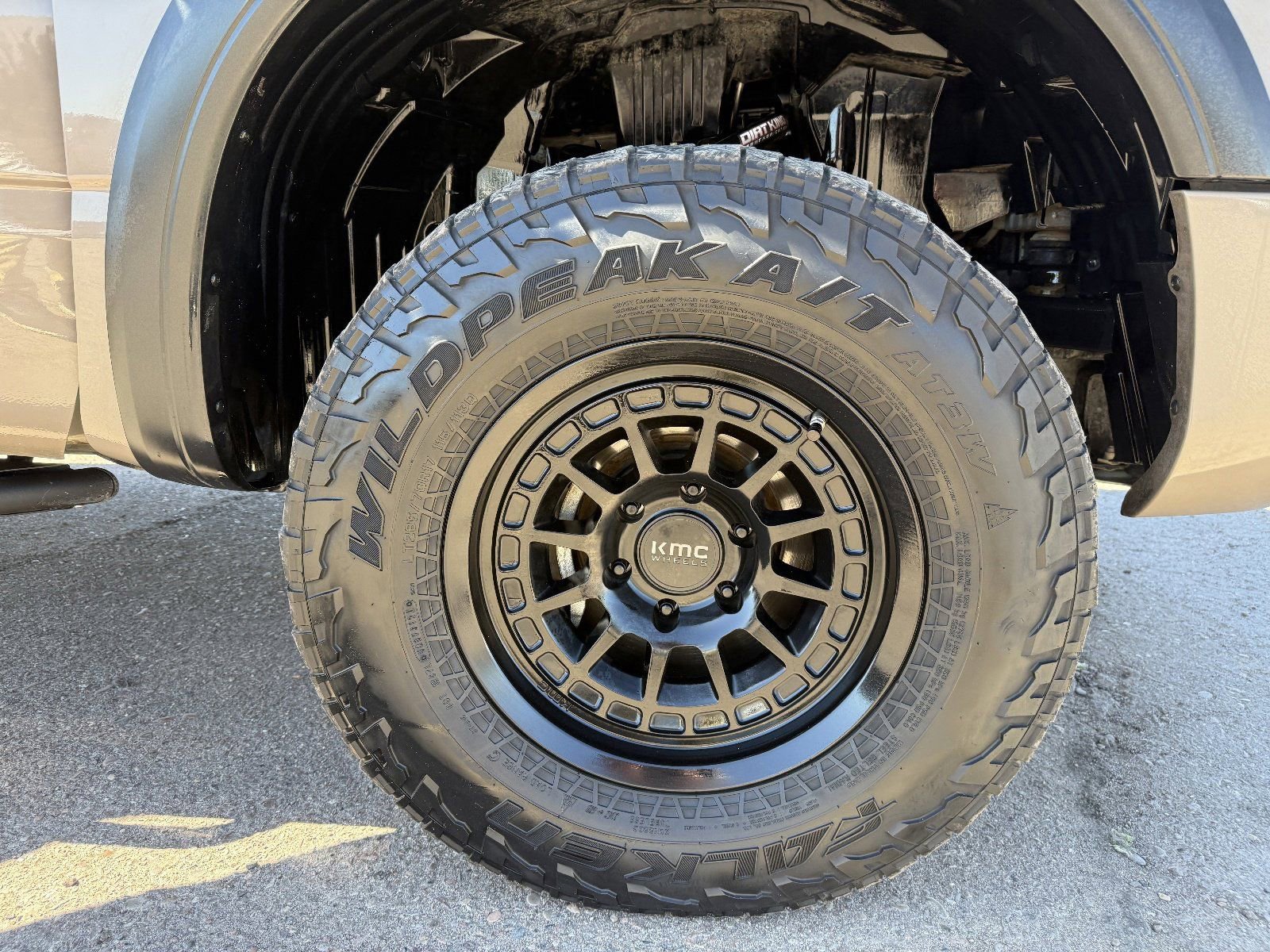 Certified 2021 Nissan Titan PRO-4X w/ Pro-4x Convenience Package image 10