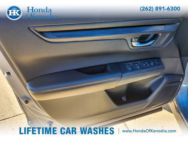 Used 2025 Honda CR-V Sport image 18