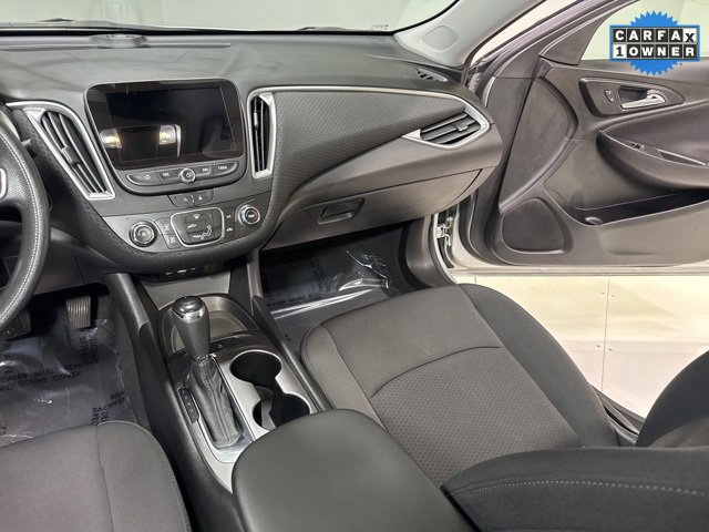 Used 2020 Chevrolet Malibu LS image 18