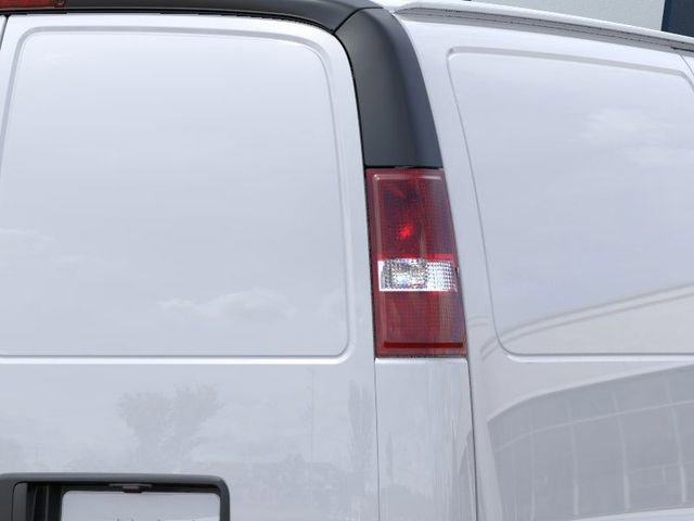 New 2026 GMC Savana 2500 Work Van image 11