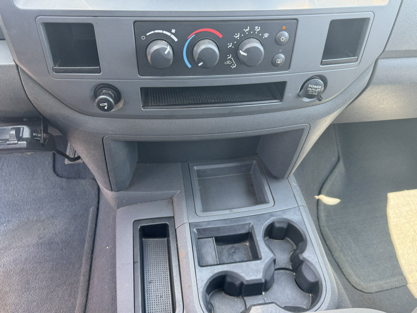 Used 2007 Dodge Ram 3500 Truck SLT RWD image 27