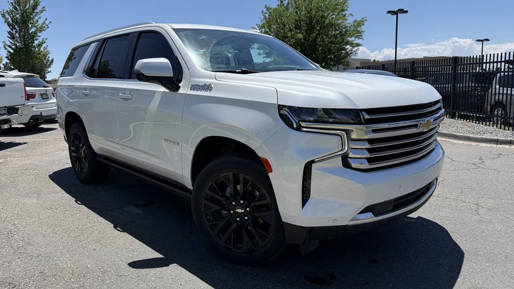 Used 2021 Chevrolet Tahoe High Country w/ Premium Package AWD/4WD image 1