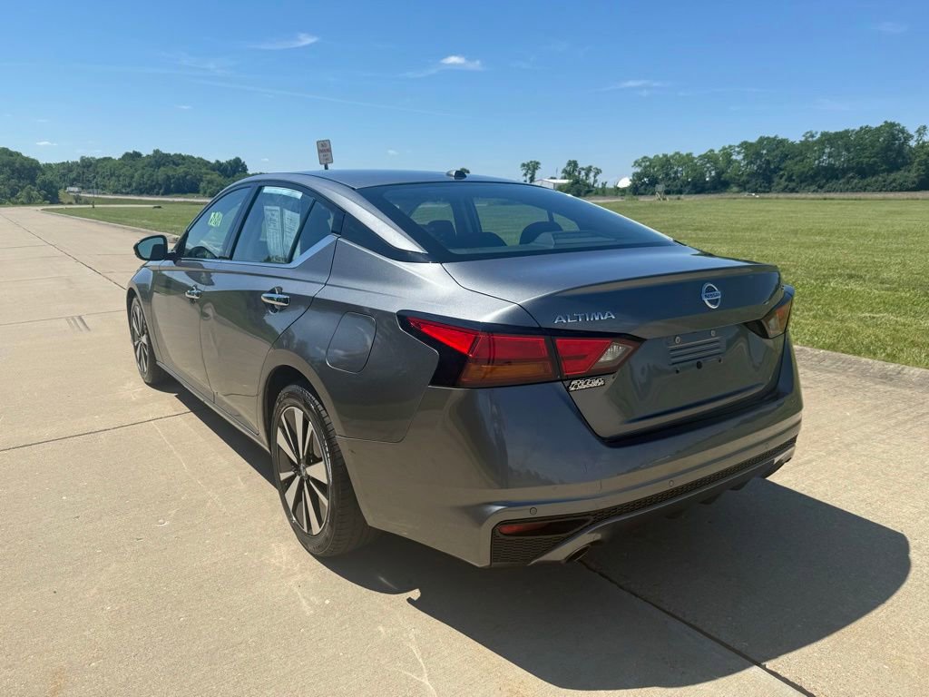 Used 2019 Nissan Altima 2.5 SL FWD image 7
